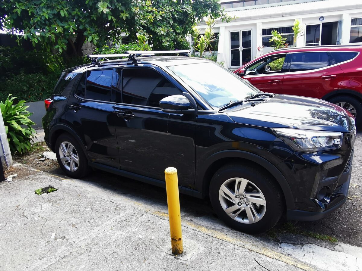 Toyota Hilux polarizado